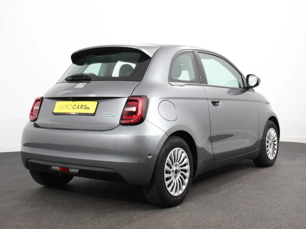 Fiat 500e Urban 42 kWh Airco Climatronic 360 Camera uit 2023, foto 4