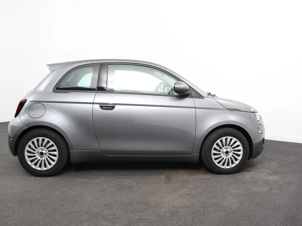 Fiat 500e Urban 42 kWh Airco Climatronic 360 Camera uit 2023, foto 7