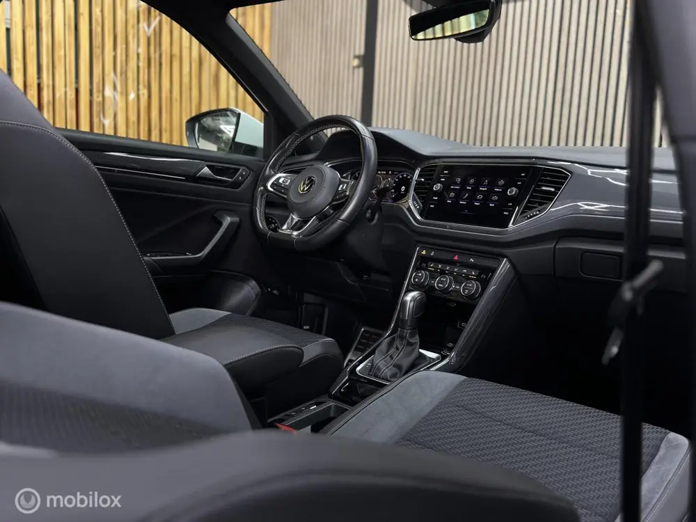 Volkswagen T-Roc 1.5 TSI R-line |Pano|Led|Cam|Beats|Acc|Side uit 2021, foto 16