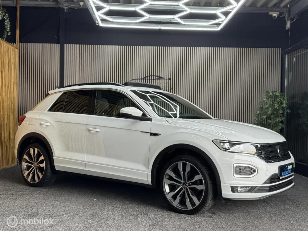 Volkswagen T-Roc 1.5 TSI R-line |Pano|Led|Cam|Beats|Acc|Side uit 2021, foto 2