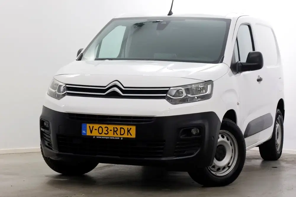 Citroën Berlingo 1.2 PureTech 110pk Benzine Automaat Airco uit 2021