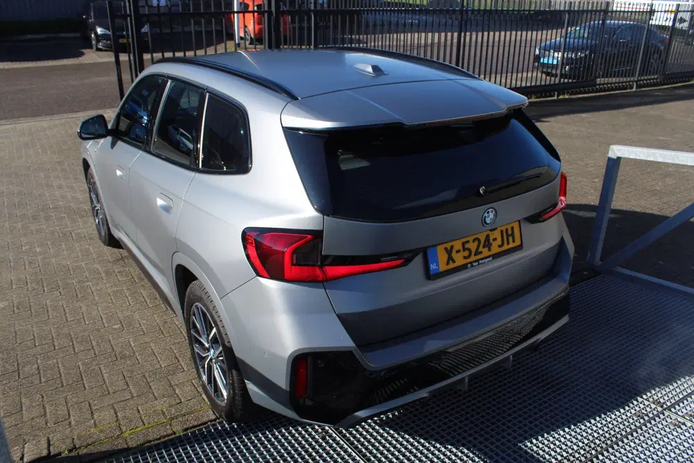 BMW X1 xDrive25e Orig NL auto uit 2023, foto 4