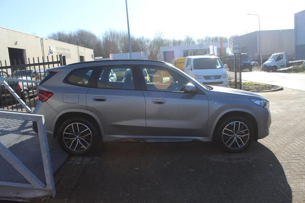 BMW X1 xDrive25e Orig NL auto uit 2023, foto 9