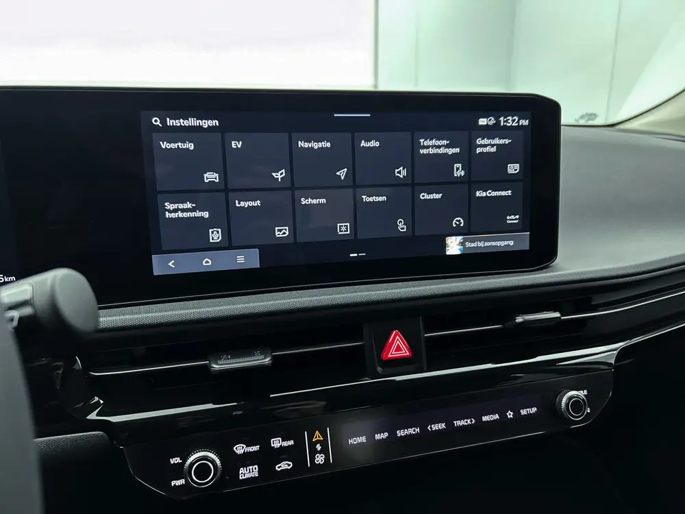 Kia EV6 De prijs van deze KIA EV6 is op basis van uit 2025, foto 9