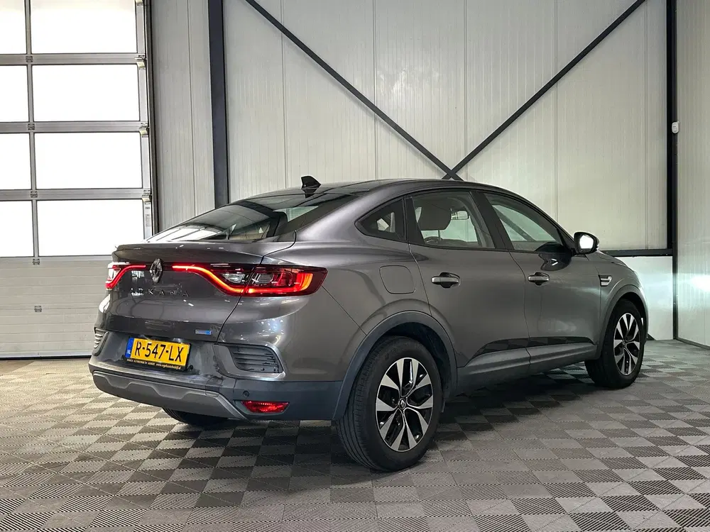 Renault Arkana 1.6 E-Tech Hybrid 145 Zen uit 2022, foto 2