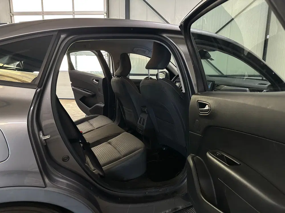 Renault Arkana 1.6 E-Tech Hybrid 145 Zen uit 2022, foto 5