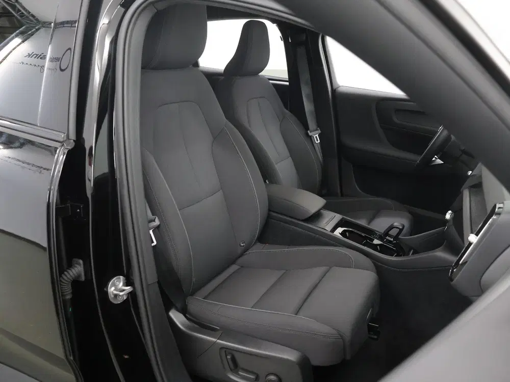 Volvo C40 Recharge Ultimate 69 kWh uit 2023, foto 10