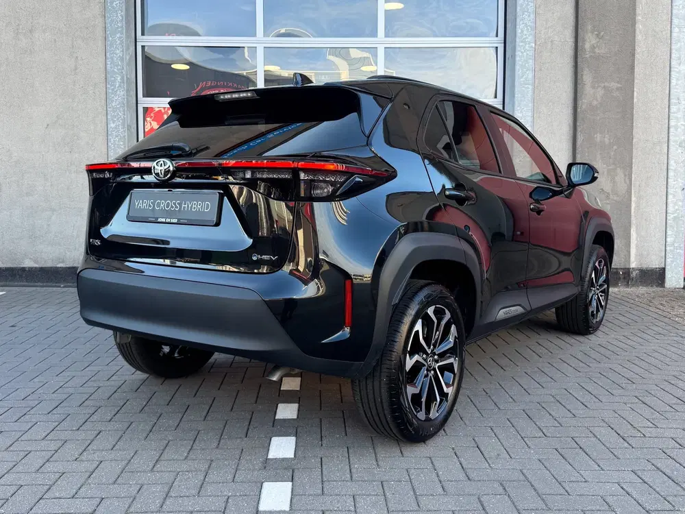 Toyota Yaris Cross 1.5 Hybrid 115 Dynamic uit 2025, foto 2