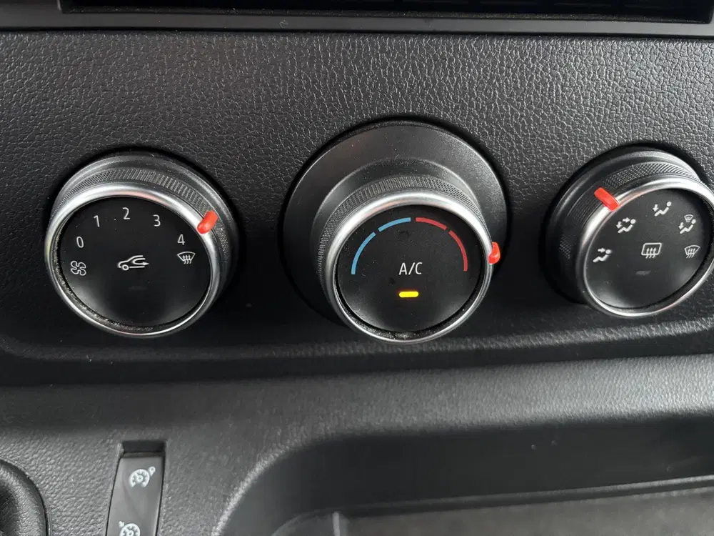 Nissan Interstar 2.3 dCi L2H2 N-Connecta SCI 150pk Trekhaak uit 2022, foto 17
