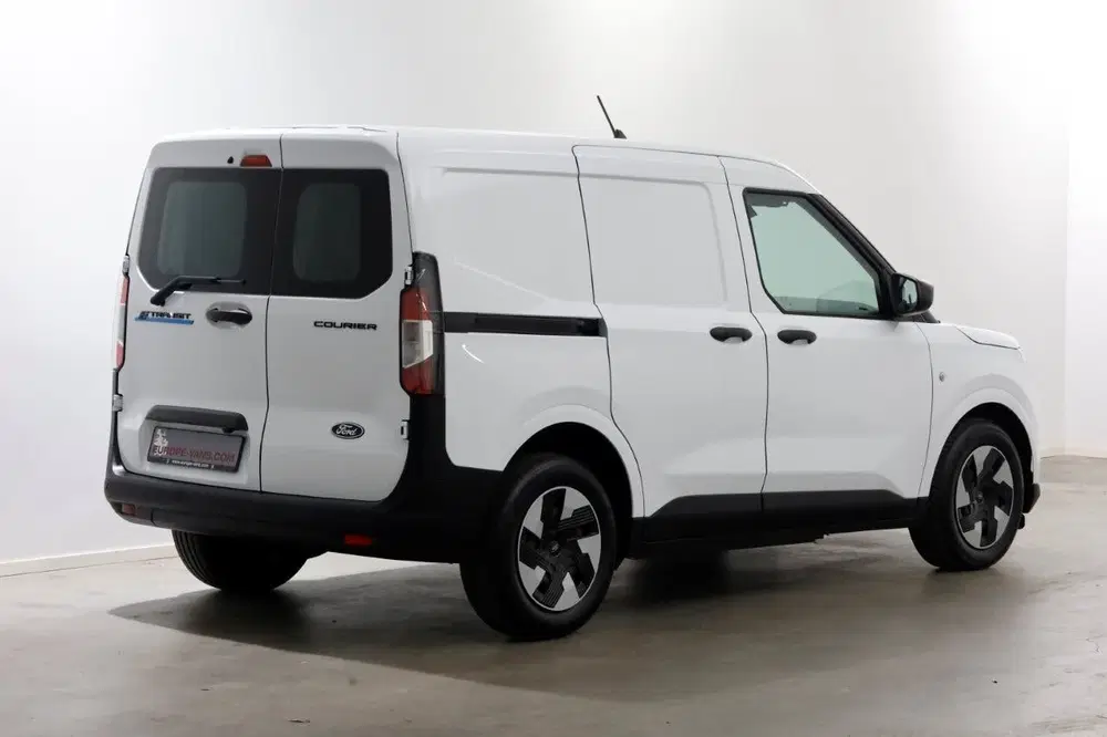 Ford Transit Courier Trend 44 kWh 100% Elektrisch Airco uit 2025, foto 2