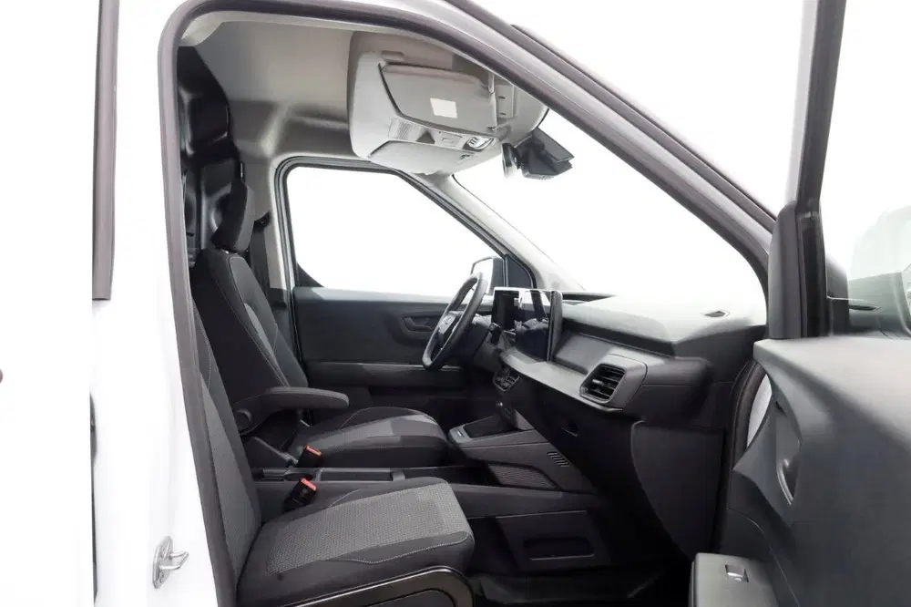 Ford Transit Courier Trend 44 kWh 100% Elektrisch Airco uit 2025, foto 3