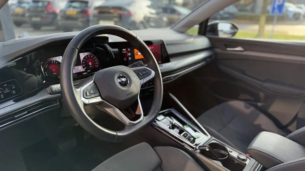 Volkswagen Golf 1.4 eHybrid Style | Panorama Dak | Sfeerverl uit 2022, foto 10