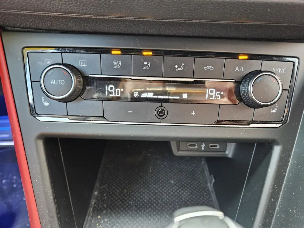 Volkswagen Polo 2.0 TSI GTI (bj 2020, automaat) uit 2020, foto 12
