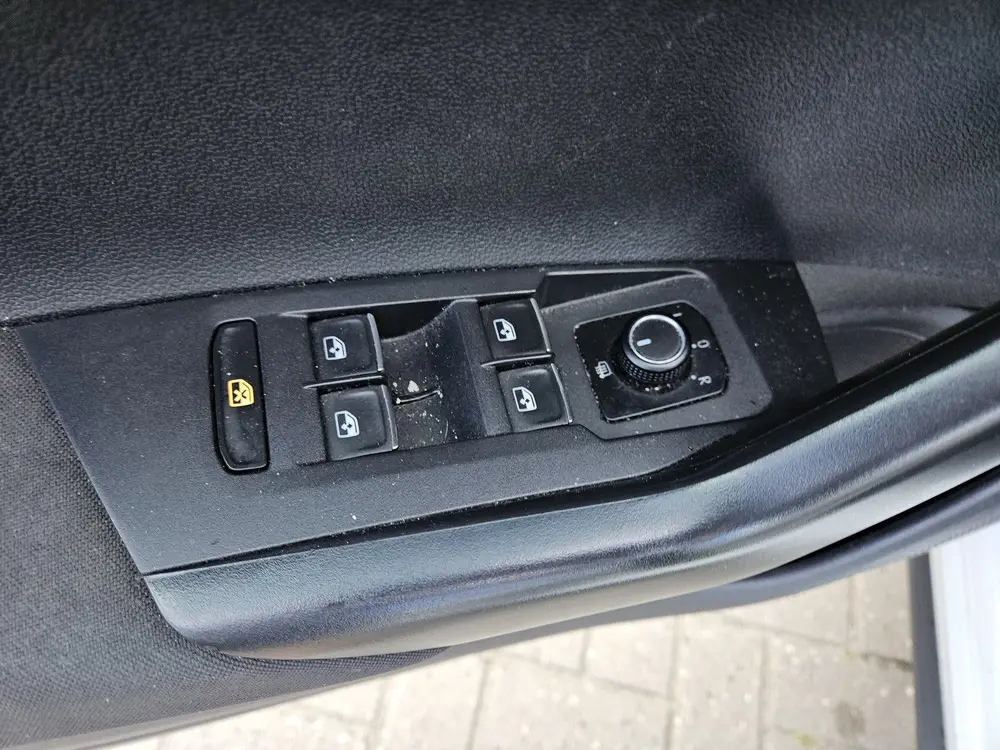 Volkswagen Polo 2.0 TSI GTI (bj 2020, automaat) uit 2020, foto 6