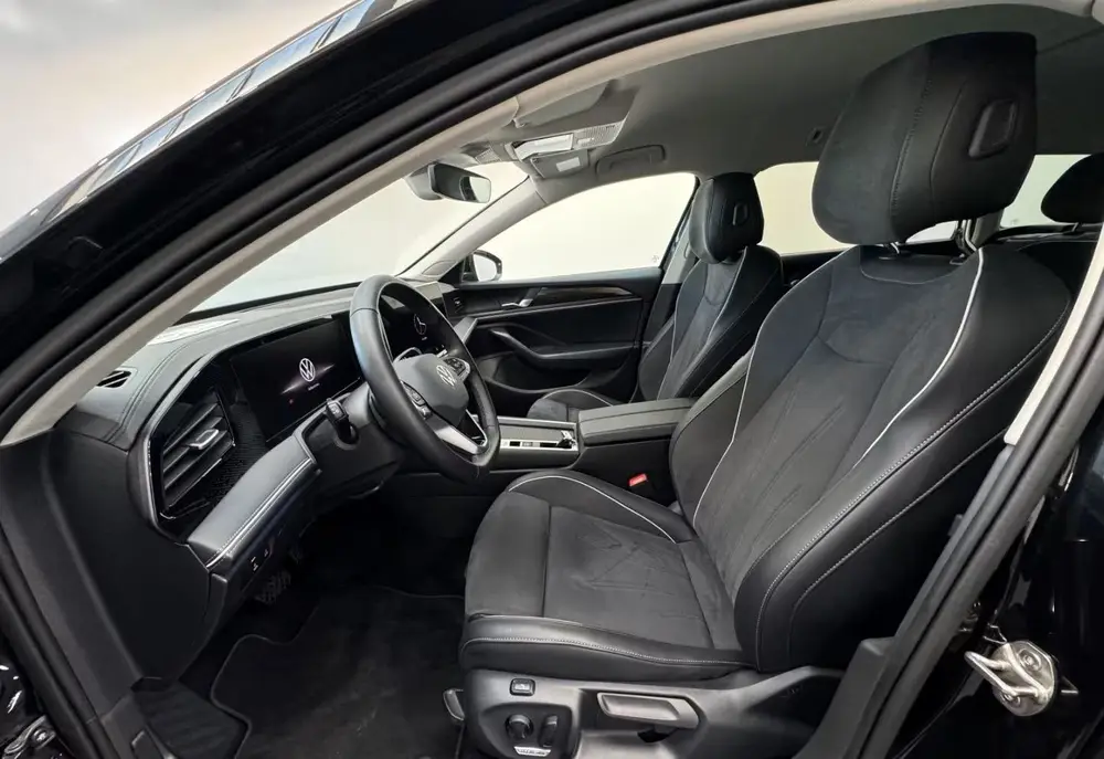 Volkswagen Passat Variant 2.0 TDI 150 PK Automaat ACC Trekha uit 2025, foto 5