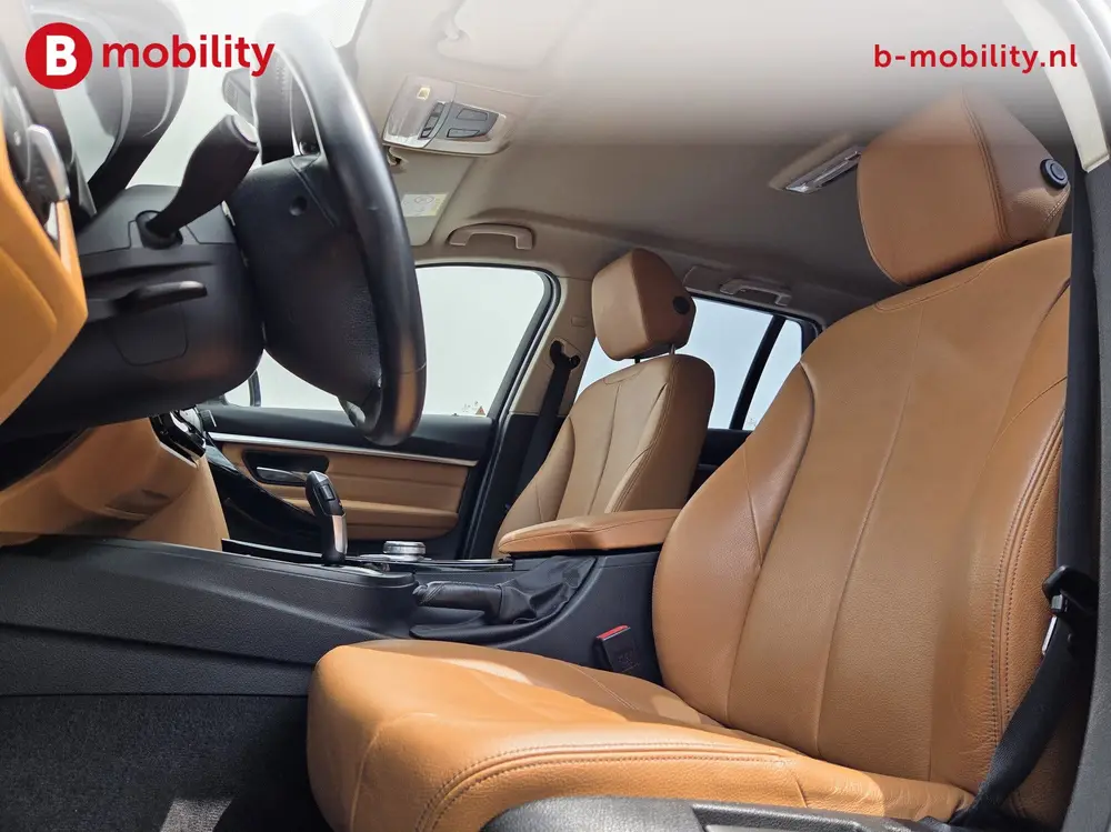 BMW 3-Serie 3 Serie Touring 318i High Executive Luxury Line Apple Ca uit 2019, foto 9