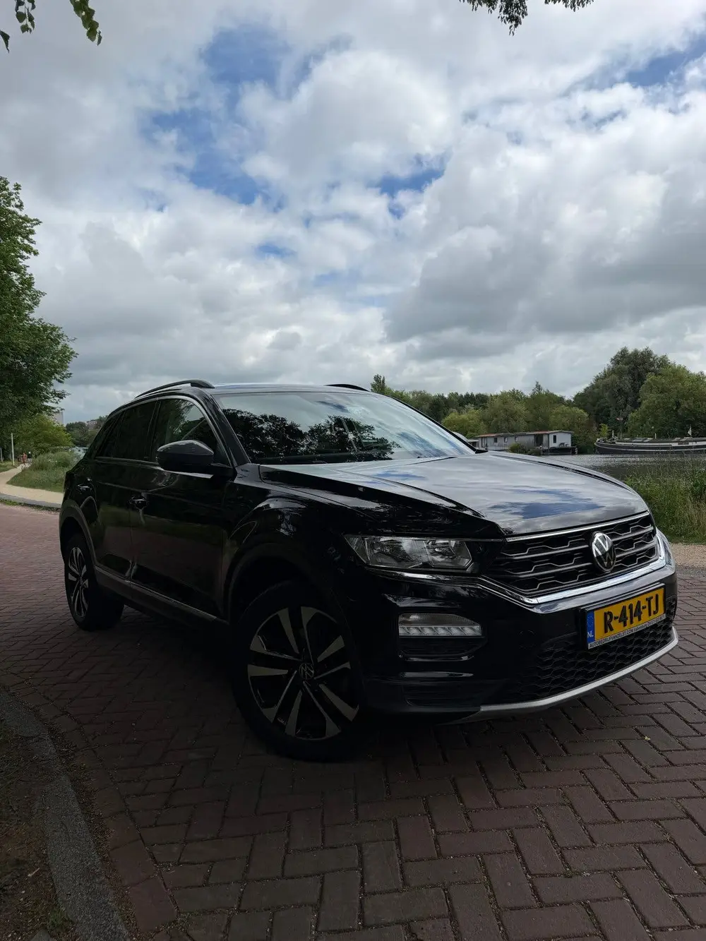 Volkswagen T-Roc 1.5 TSI 150pk 7-DSG 2021 Zwart uit 2021, foto 6