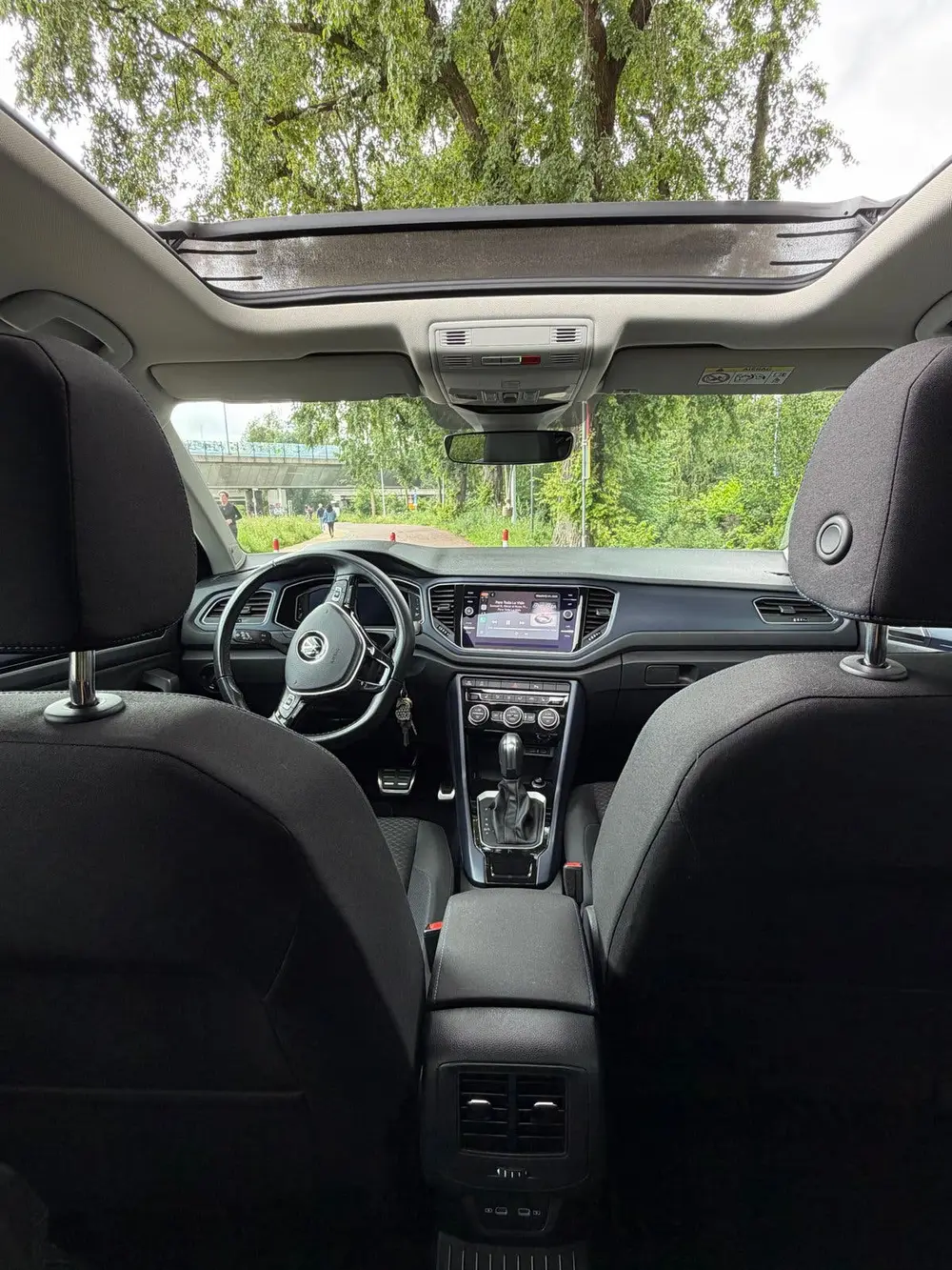 Volkswagen T-Roc 1.5 TSI 150pk 7-DSG 2021 Zwart uit 2021, foto 8