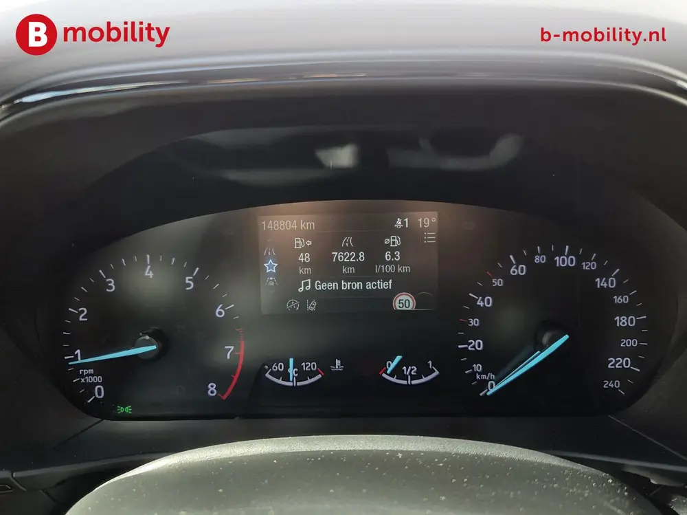 Ford Focus Wagon 1.0 EcoBoost ST Line Business Trekhaak Pano uit 2019, foto 20