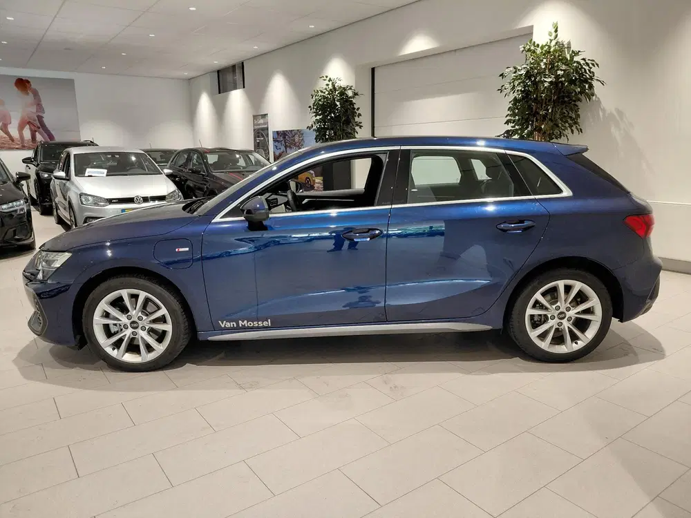 Audi A3 40 TFSI e S edition 204 PK Airco uit 2025, foto 5