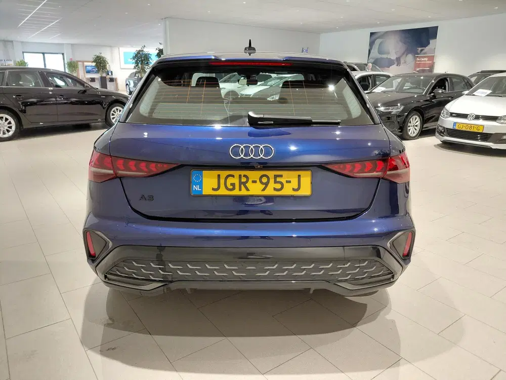 Audi A3 40 TFSI e S edition 204 PK Airco uit 2025, foto 7