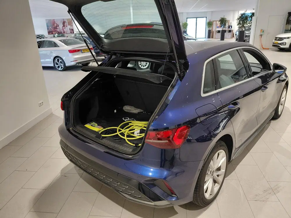 Audi A3 40 TFSI e S edition 204 PK Airco uit 2025, foto 8