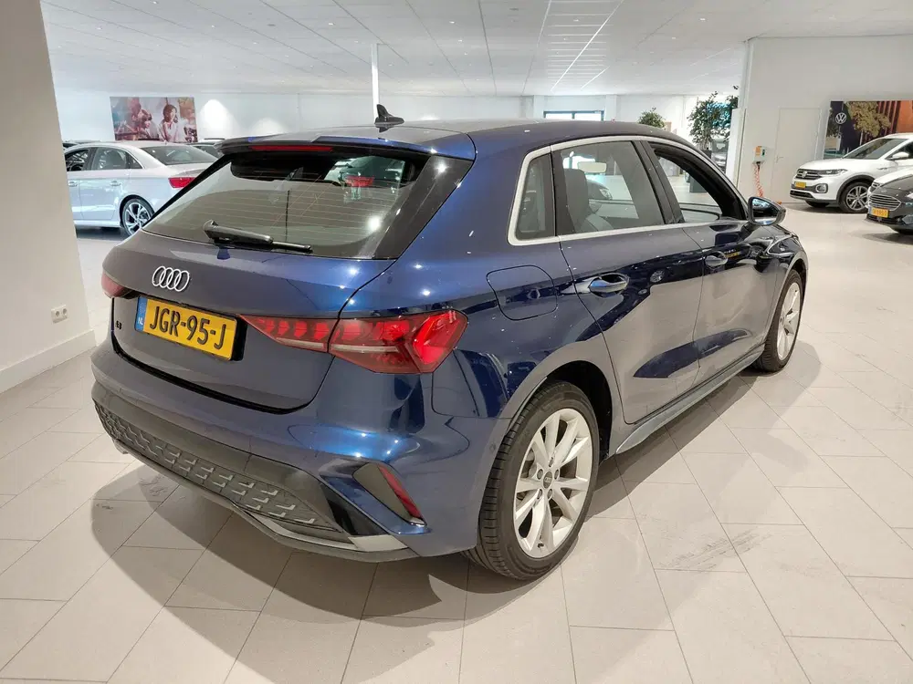 Audi A3 40 TFSI e S edition 204 PK Airco uit 2025, foto 9
