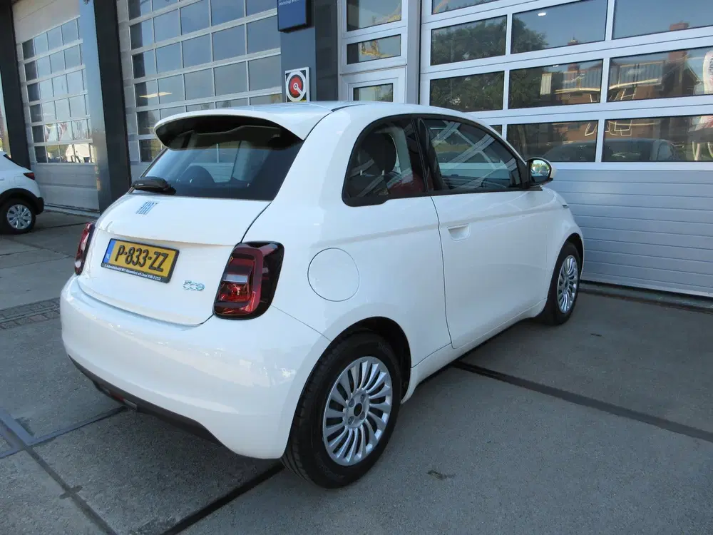 Fiat 500 Action 24 kWh uit 2022, foto 10