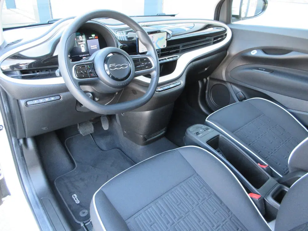 Fiat 500 Action 24 kWh uit 2022, foto 12