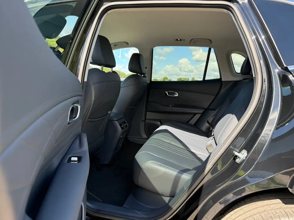 Geely Starray EM-i 1.5 Pro Plug-in Hybrid Automaat uit 2026, foto 10