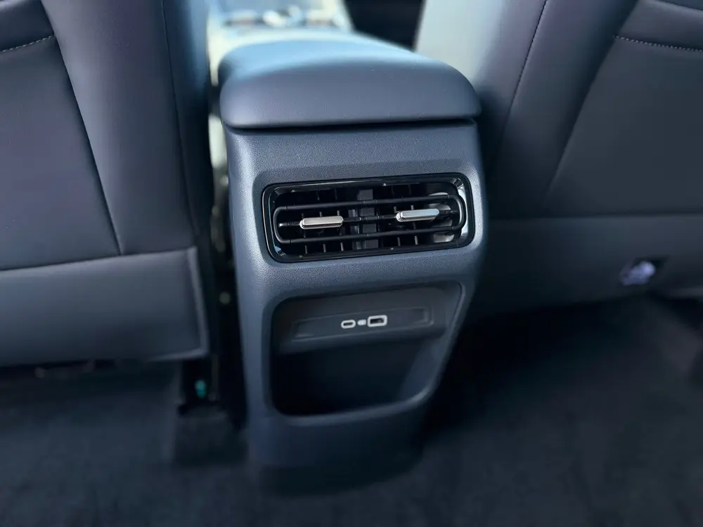 Geely Starray EM-i 1.5 Pro Plug-in Hybrid Automaat uit 2026, foto 11