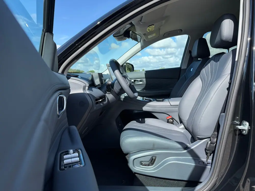 Geely Starray EM-i 1.5 Pro Plug-in Hybrid Automaat uit 2026, foto 7