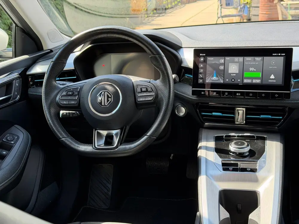 MG MG5 Long Range Luxury 61 kWh Garantie tot 2029 uit 2022, foto 15
