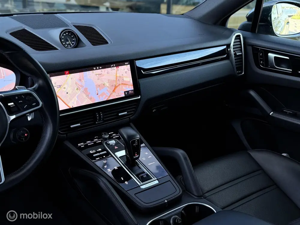 Porsche Cayenne Cayenne Coupé 3.0 E-Hybrid Pano|Sport chrono|Luchtv uit 2020, foto 15