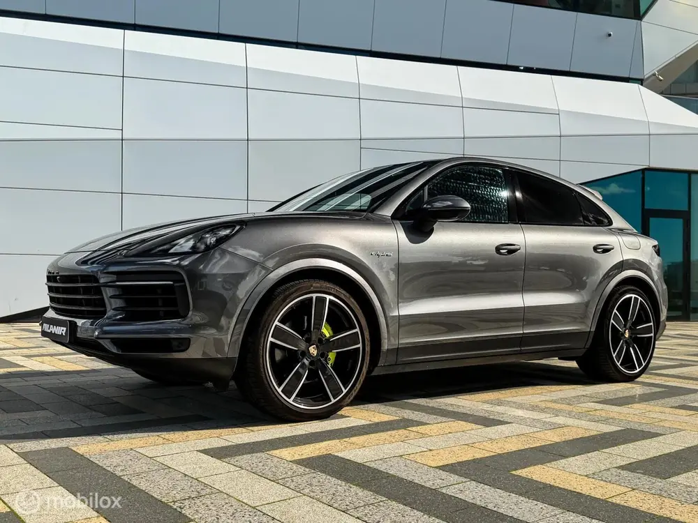 Porsche Cayenne Cayenne Coupé 3.0 E-Hybrid Pano|Sport chrono|Luchtv uit 2020, foto 7