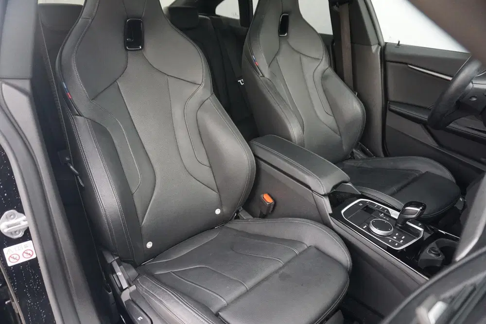 BMW 2-serie Gran Coupé 218i M Sport Pano Hifi uit 2022, foto 8