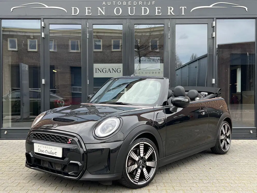 Mini Cabrio Cabrio 2.0 Cooper S Classic AUT. APPLE CAR uit 2023