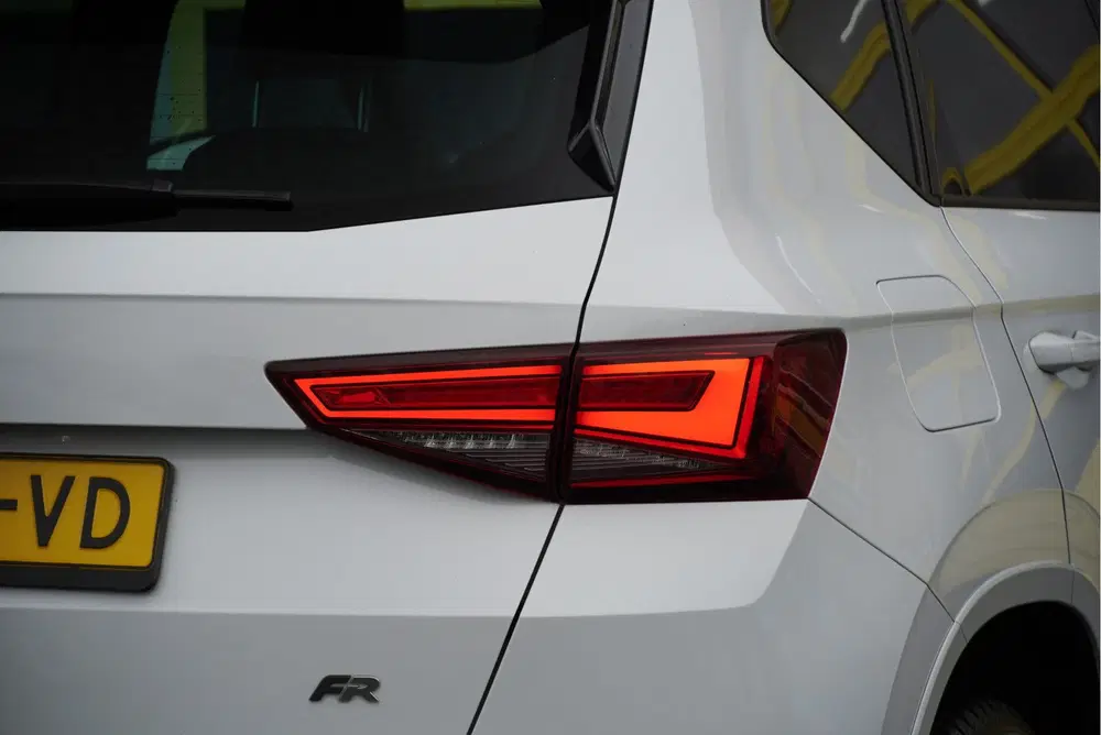 SEAT Ateca 1.0 TSI FR Business Intense BJ2022 Lmv 18" uit 2022, foto 9