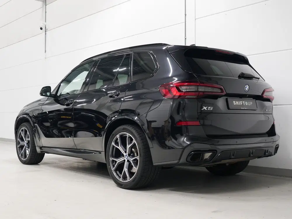 BMW X5 xDrive45e M-Sport uit 2022, foto 7