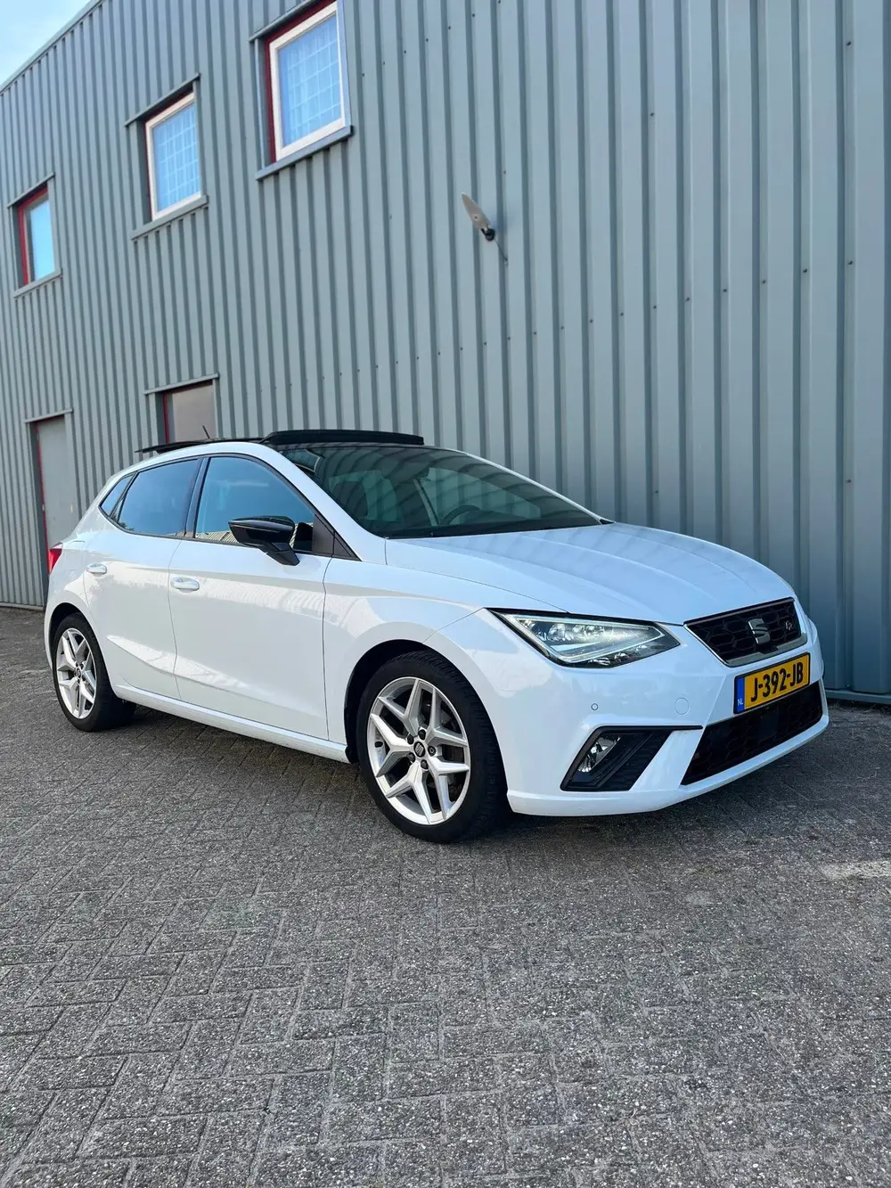 SEAT Ibiza 1.0 TSI FR/pano/led/virtual/beats/alcantara uit 2019, foto 4