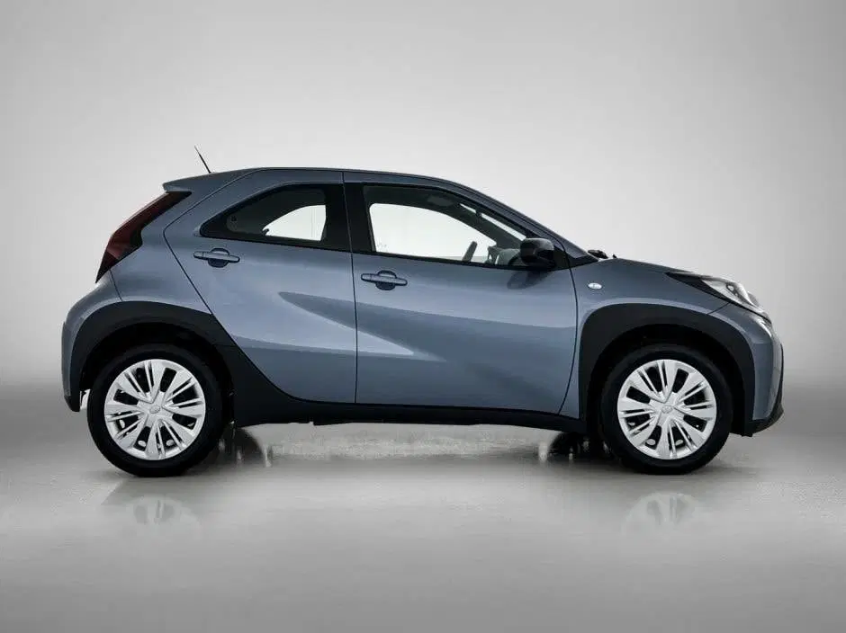 Toyota Aygo X 1.0 VVT-i MT Play DEMO uit 2025, foto 13