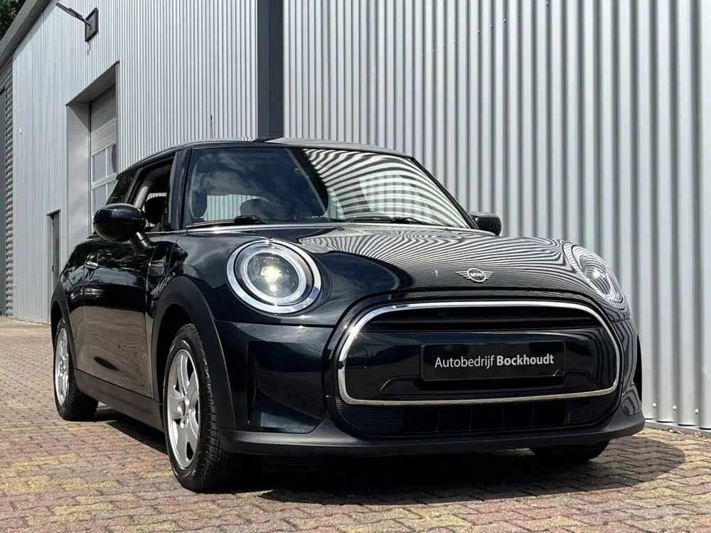 Mini Cooper 1.5 136PK Cooper uit 2022, foto 11