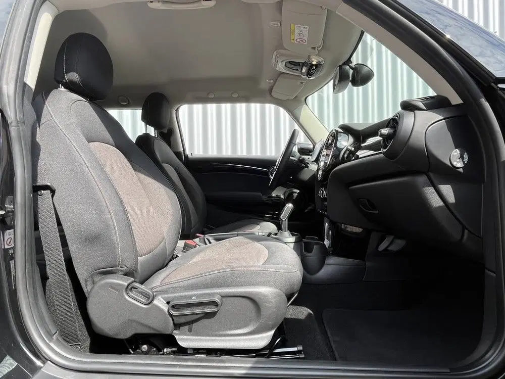 Mini Cooper 1.5 136PK Cooper uit 2022, foto 16