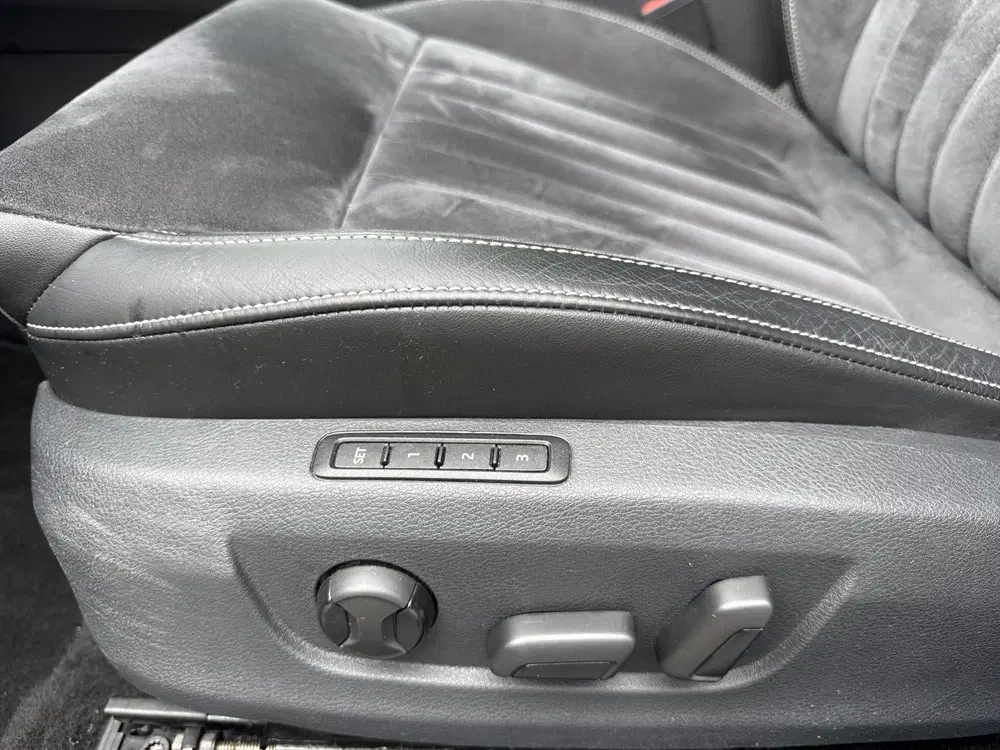 Skoda Superb iV PHEV Upgrade Bus. Edition+ SOH 95% uit 2021, foto 17