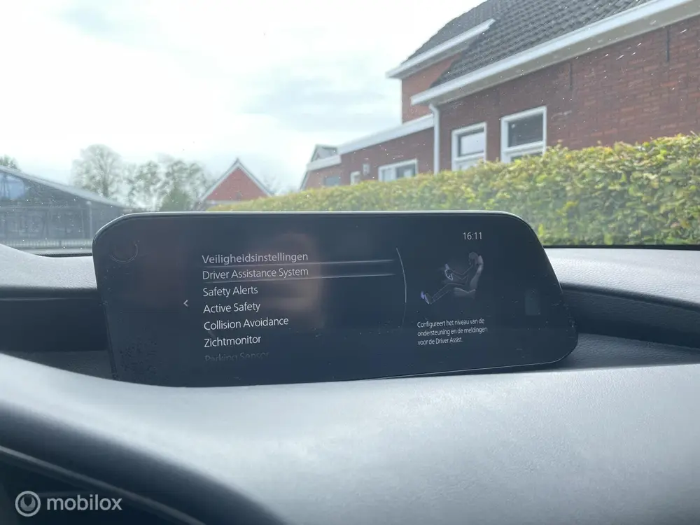 Mazda 3 2.0 e-SkyActiv-G M Hybrid 122PK Luxury Leer BOMVOL! uit 2019, foto 16