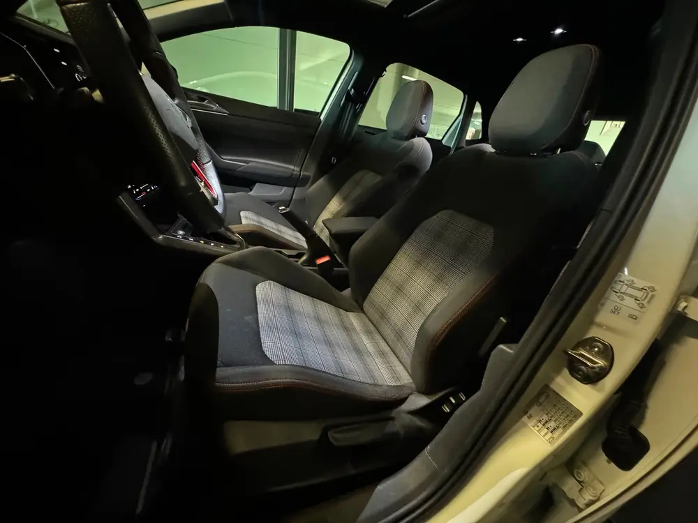Volkswagen Polo 2.0 TSI GTI Pano|Beats|Alcantara|ACC|Lane As uit 2025, foto 10