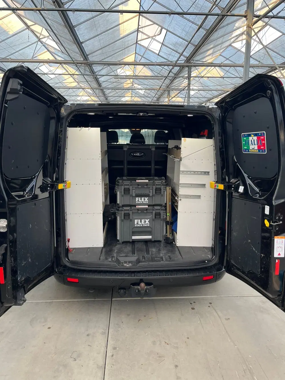 Ford Transit Custom 2021 Zwart uit 2021, foto 14
