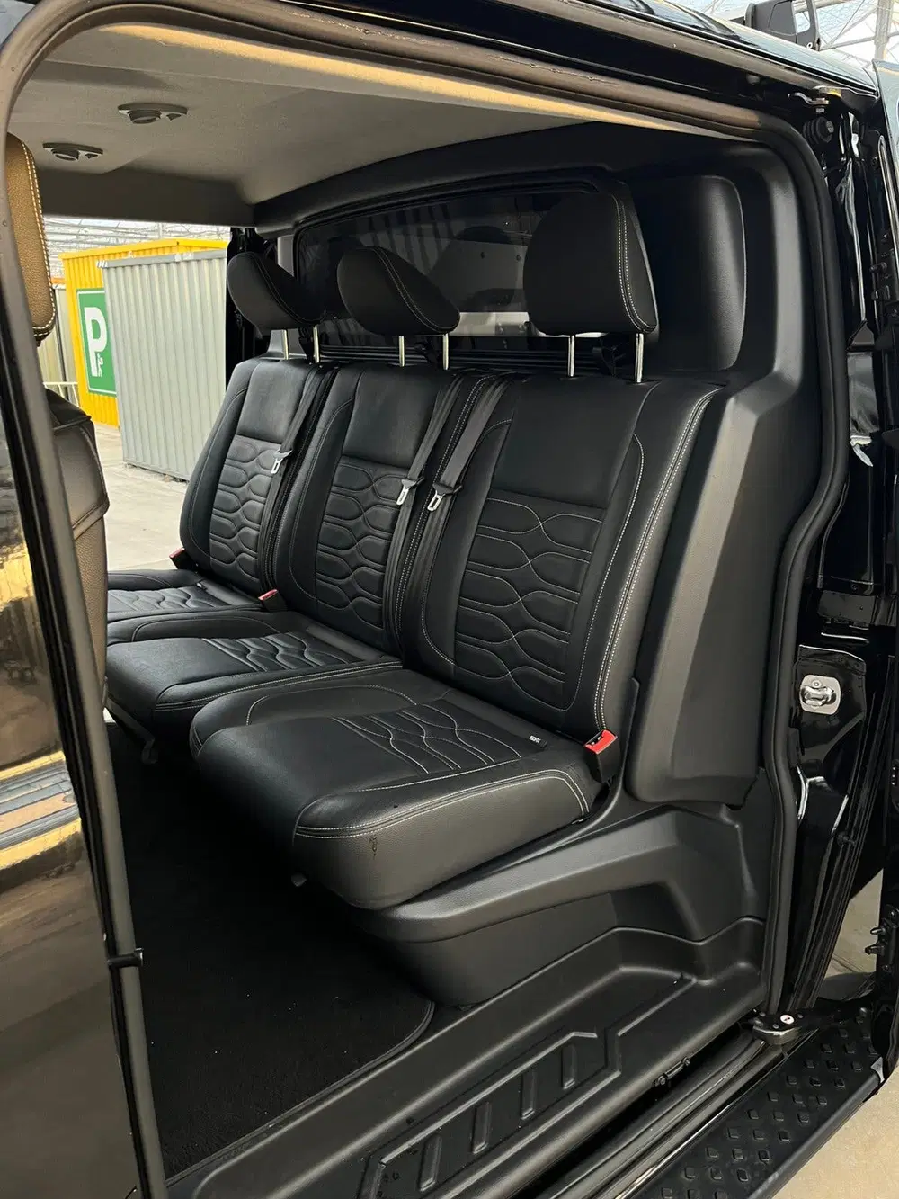 Ford Transit Custom 2021 Zwart uit 2021, foto 5