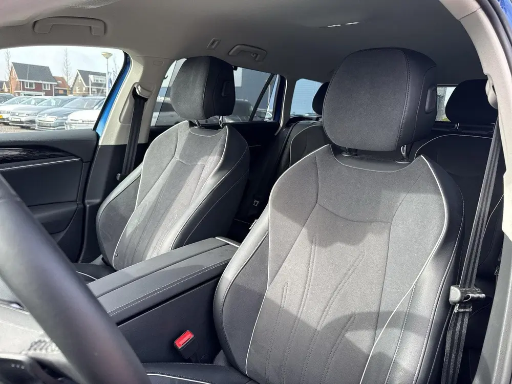 Volkswagen Passat Variant 2.0 TDI 110kW DSG7 Elegance | 150 uit 2025, foto 11