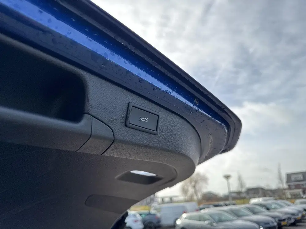 Volkswagen Passat Variant 2.0 TDI 110kW DSG7 Elegance | 150 uit 2025, foto 13
